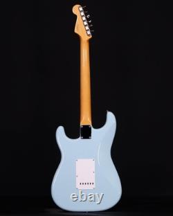 Fender Vintera III Early'60s Stratocaster, Rosewood FB, Sonic Blue