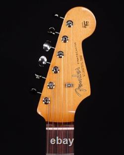 Fender Vintera III Early'60s Stratocaster, Rosewood FB, Sonic Blue
