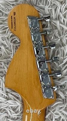 Fender Vintera III Late'60s Stratocaster, Rosewood Fingerboard, Ocean Turquoise