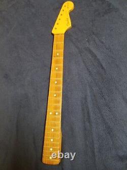 Fender stratocaster neck USA SRV replica