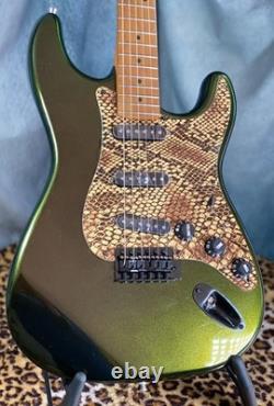Guitar Monkey Stratocaster Roasted Maple Neck Stainless Frets, Grover Tuners