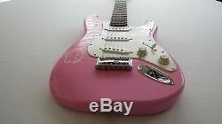 HELLO KITTY Pink Fender Squire Stratocaster Electric Guitar Japan 6 String Mini