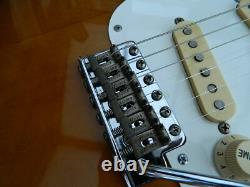 IMPORT 1986-1987 Fender Japan ST-54 Stratocaster 2TS & new Hard Case