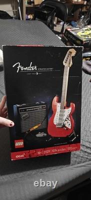 LEGO 21329 Fender Stratocaster New Sealed / Light Damage