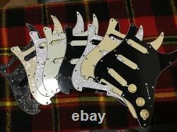 Loaded pickguard Fender Stratocaster Vintage noiseless best quality assembly