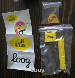 Loog Guitars Fender X Loog 3-String Stratocaster Black withStand, Strap, Tuner