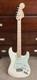 Mint Fender Deluxe Roadhouse Stratocaster Sss Maple Fingerboard Olympic White