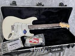 MINT NOS 2010 Fender American Standard Stratocaster Olympic White Rswd