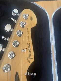 NEW Fender Stratocaster GOLF WANG Tyler, the Creator With Fender Hard Case