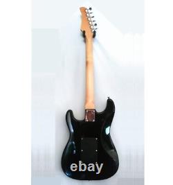 NEW IN BOX? +AMP! Fender Stratocaster Style Electric Guitar +Case +Strap