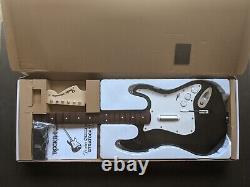 NEW RockBand 4 Wireless Fender Stratocaster Guitar PS4 PlayStation CIB