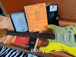 New Fender 1962 Stratocaster Custom Shop Relic Aged Graffiti Yellow 7.8lbs