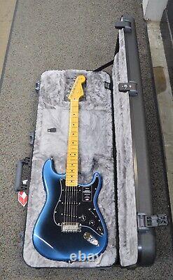 New Fender American Professional II Stratocaster Dark Night withCase