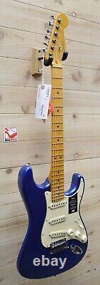 New Fender American Ultra Stratocaster Maple Fingerboard Cobra Blue withCase