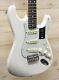 New Fender American Vintage Ii 1961 Stratocaster Olympic White Withcase