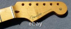 New Fender Classic Series Soft V Replacement Guitar Neck 0991002921