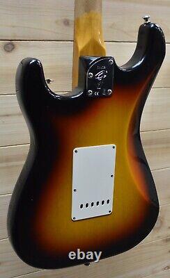 New Fender Custom Shop Postmodern Stratocaster Journeyman Relic 3 Tone Sunburst