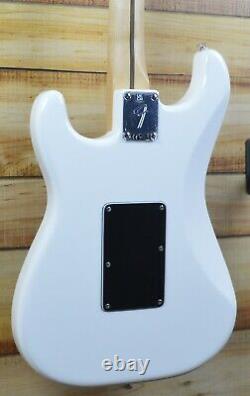 New Fender Player Stratocaster Floyd Rose HSS Maple Fingerboard Polar White