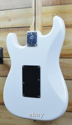 New Fender Player Stratocaster Floyd Rose HSS Maple Fingerboard Polar White