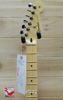 New Fender Player Stratocaster HSS Electric Guitar 3 Tone Sunburst