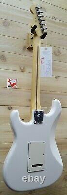 New Fender Player Stratocaster HSS Electric Guitar Polar White