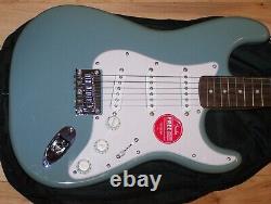 New Fender Squier Bullet Ht Stratocaster Beginners Kit