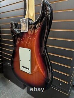 New Open Box Fender Player Stratocaster 3 Tone Sunburst with Gig Bag, Free Ship