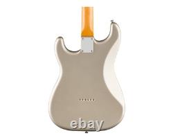 Open Box Fender Robert Cray Signature Stratocaster Inca Silver with Rosewood FB