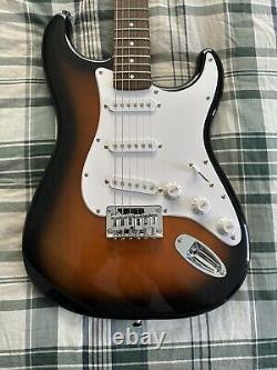 Open Box Squier Stratocaster 2-Color Sunburst Tobaccoburst