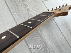 Relic Fender Special Edition Road Worn Stratocaster Rosewood 60s Nitro Neck SRV