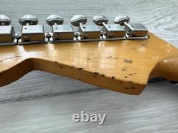 Relic Fender Special Edition Road Worn Stratocaster Rosewood 60s Nitro Neck SRV