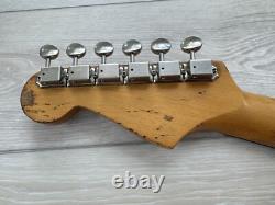 Relic Fender Special Edition Road Worn Stratocaster Rosewood 60s Nitro Neck SRV