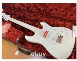 SUPREME FENDER STRATOCASTER GUITAR WHITE RED BOX LOGO FW17 2017 Limited 100 FS