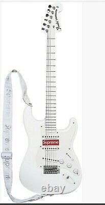 SUPREME FENDER STRATOCASTER GUITAR WHITE RED BOX LOGO FW17 2017 Limited 100 FS