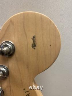Squier 370202565 Electric Guitar Black