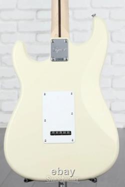 Squier Affinity Series Stratocaster Electric Guitar Olympic White with Maple