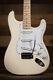 Squier Affinity Seriest Stratocaster, Maple Fb, White Pickguard, Olympic