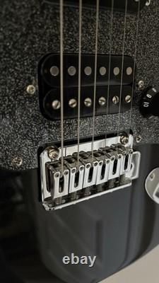 Squier Affinity Stratocaster HSS Elec Guitar Metallic Black with Laurel Fretboard