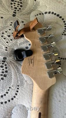 Squier Affinity Stratocaster HSS Elec Guitar Metallic Black with Laurel Fretboard