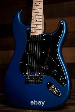 Squier Affinity Stratocaster, Maple FB, Lake Placid Blue