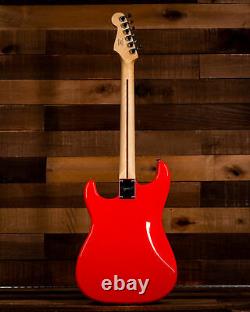 Squier Bullet Stratocaster, Fiesta Red