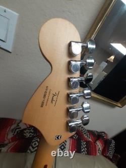 Squier Fender Stratocaster Standard Special Edition Black Chrome Mirror HSS READ