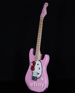 Squier LTD Hello Kitty Stratocaster with Gig Bag, Maple FB, Pink