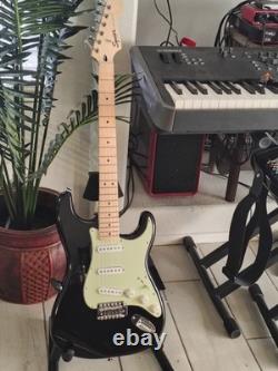 Squire Fender Stratocaster Black withMint Green PickGuard, Upgraded electronics