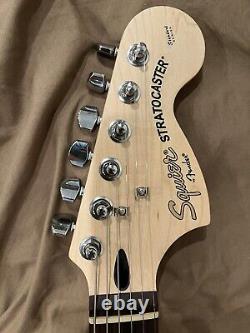 Stratocaster Electric Guitar With Hard Gator Case