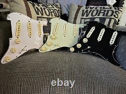 Stratocaster Vintage 1963 boutique hand scattered wound loaded 5 way pickguard