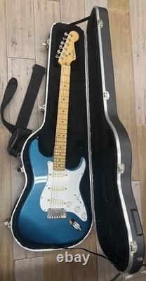 2000 Fender American Standard Stratocaster Aqua Marine Métallique avec étui Fender