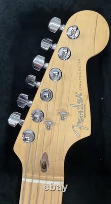 2000 Fender American Standard Stratocaster Aqua Marine Métallique avec étui Fender