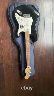 2000 Vintage NOS Fender Stratocaster Standard Noir MIM Mint Non Joué Wow Rare
