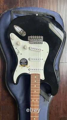 2000 Vintage NOS Fender Stratocaster Standard Noir MIM Mint Non Joué Wow Rare